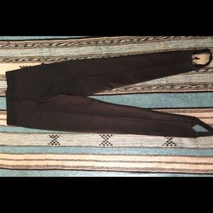 HM Sports Stirrup Leggings